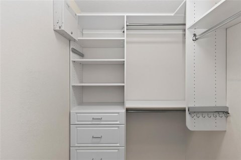 Villa ou maison à vendre à Orlando, Floride: 4 chambres, 179.12 m2 № 2330913 - photo 25