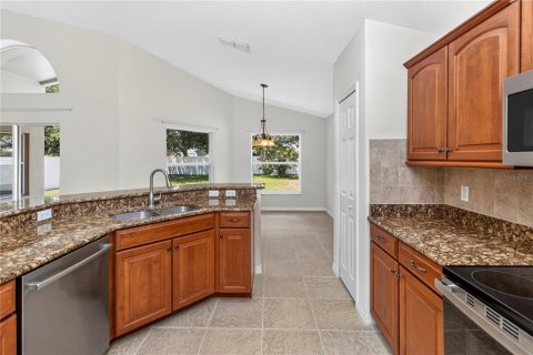 Villa ou maison à vendre à Orlando, Floride: 4 chambres, 179.12 m2 № 2330913 - photo 14