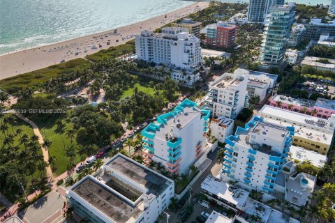 Снять в аренду кондоминиум в Майами-Бич, Флорида 1 спальня, 67.17м2, № 2005083 - фото 6