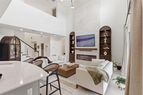 House in Wesley Chapel, Florida 5 bedrooms, 396.79 sq.m. № 2221876 - photo 17