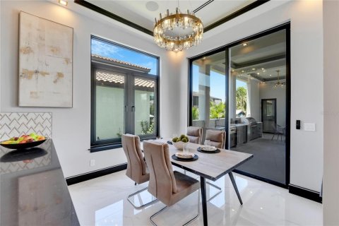 Casa en venta en Apollo Beach, Florida, 6 dormitorios, 303.88 m2 № 1288183 - foto 18