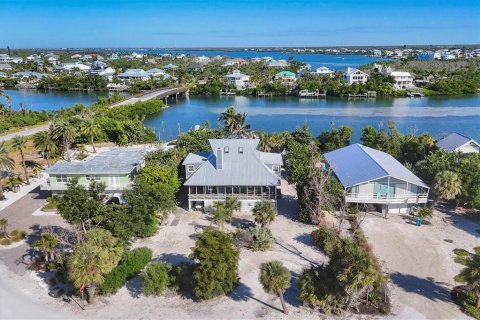 Casa en venta en Placida, Florida, 3 dormitorios, 168.71 m2 № 2213859 - foto 3