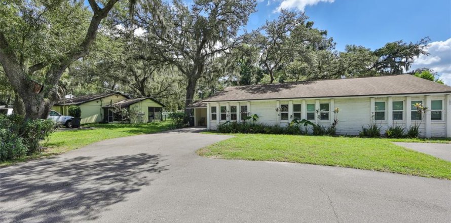 Appartement à Seffner, Floride 2 chambres, 83.61 m2 № 2345229
