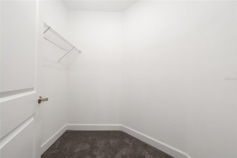 Adosado en venta en Davenport, Florida, 4 dormitorios, 171.31 m2 № 2206403 - foto 24