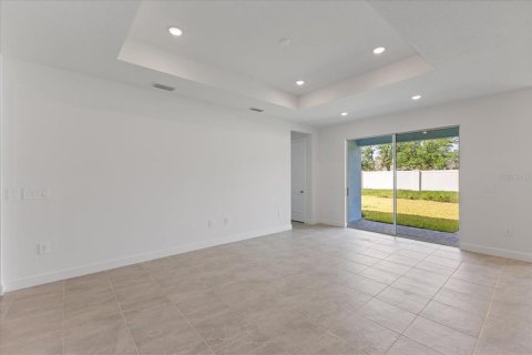 House in Venice, Florida 3 bedrooms, 168.25 sq.m. № 1112210 - photo 6