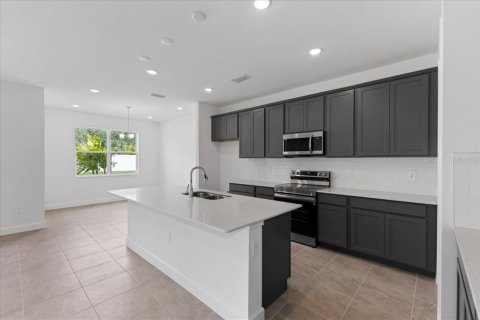 House in Venice, Florida 3 bedrooms, 168.25 sq.m. № 1112210 - photo 3