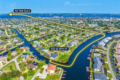 Villa ou maison à Cape Coral, Floride 2 chambres, 118.17 m2 № 2431360