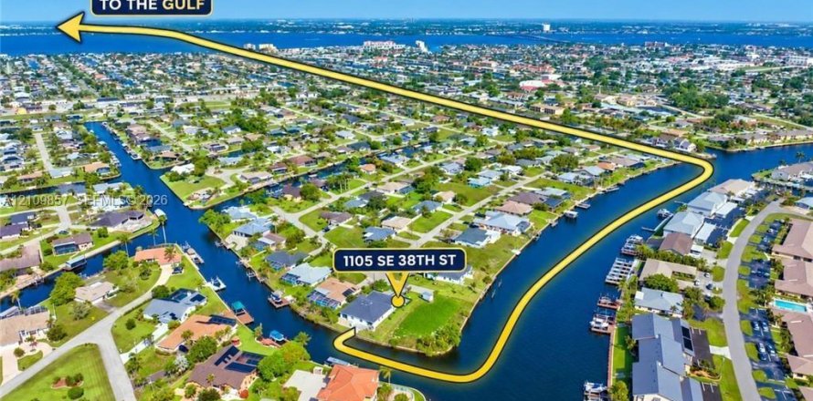 Villa ou maison à Cape Coral, Floride 2 chambres, 118.17 m2 № 2431360