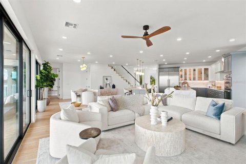 Villa ou maison à vendre à South Pasadena, Floride: 5 chambres, 411.93 m2 № 2398990 - photo 19