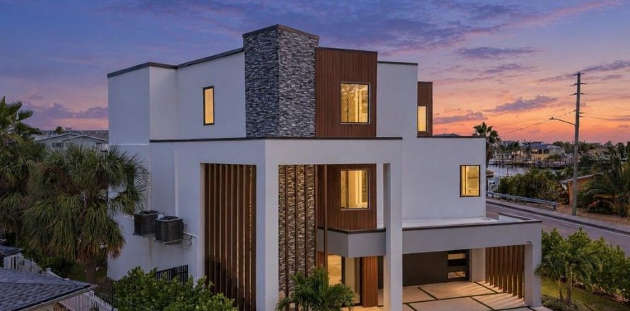 Villa ou maison à South Pasadena, Floride 5 chambres, 411.93 m2 № 2398990