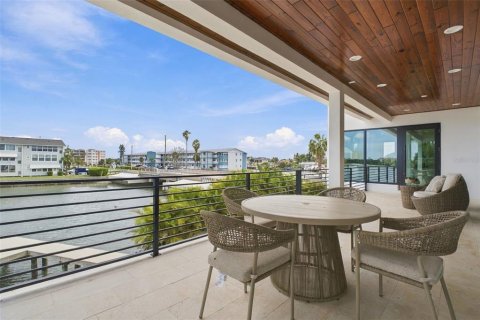 Villa ou maison à vendre à South Pasadena, Floride: 5 chambres, 411.93 m2 № 2398990 - photo 22