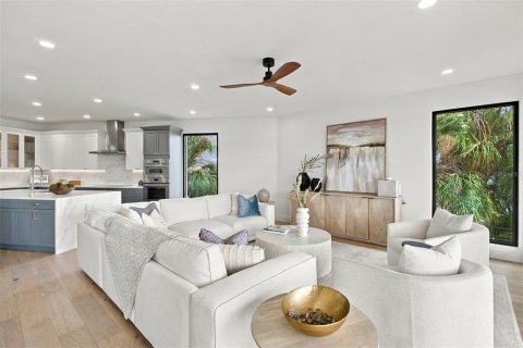 Villa ou maison à vendre à South Pasadena, Floride: 5 chambres, 411.93 m2 № 2398990 - photo 18