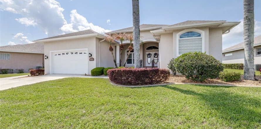 Casa en Lakeland, Florida 3 dormitorios, 188.22 m2 № 2233483