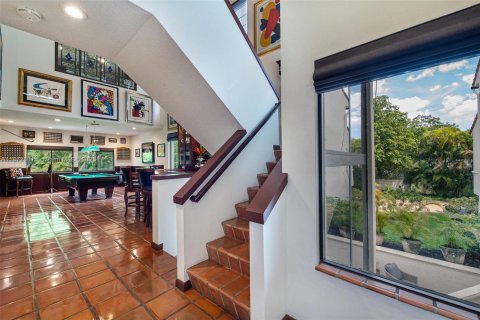 Villa ou maison à vendre à Miami, Floride: 3 chambres, 337.98 m2 № 1898067 - photo 4