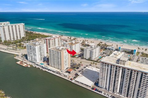 Copropriété à vendre à Hollywood, Floride: 1 chambre, 92.62 m2 № 1936111 - photo 6