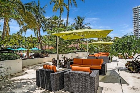 Copropriété à louer à Sunny Isles Beach, Floride: 1 chambre, 92.07 m2 № 1998281 - photo 7