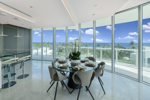 Condominio en venta en Miami Beach, Florida, 3 dormitorios, 233 m2 № 1860343 - foto 23