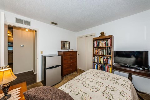 Casa en venta en Pinellas Park, Florida, 3 dormitorios, 128.11 m2 № 1885551 - foto 21