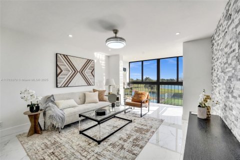 Copropriété à vendre à Pembroke Pines, Floride: 1 chambre, 74.32 m2 № 1738237 - photo 7
