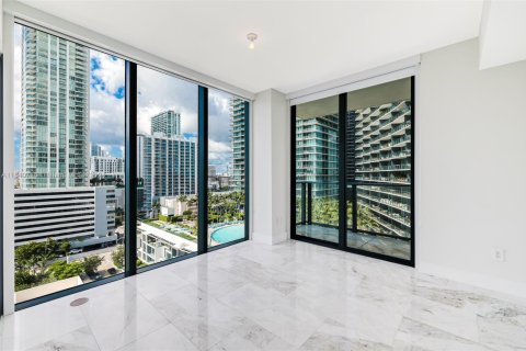 Condo in Miami, Florida, 3 bedrooms  № 1938451 - photo 24