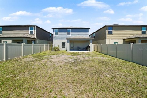 House in Zephyrhills, Florida 5 bedrooms, 205.96 sq.m. № 2223512 - photo 26