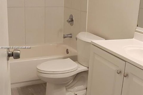 Copropriété à vendre à North Lauderdale, Floride: 1 chambre, 75.25 m2 № 1977680 - photo 12