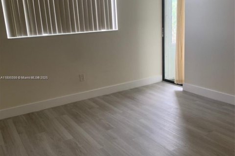 Copropriété à vendre à North Lauderdale, Floride: 1 chambre, 75.25 m2 № 1977680 - photo 10