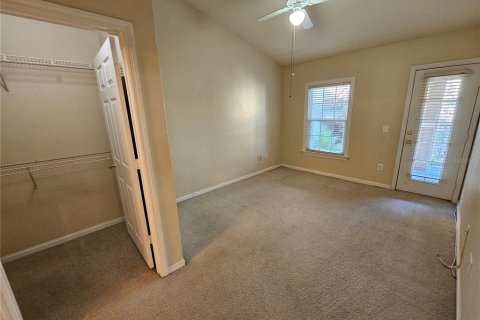 Condo in Orlando, Florida, 3 bedrooms № 2117472 - photo 24