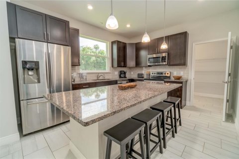 Villa ou maison à louer à Rotonda, Floride: 4 chambres, 178.74 m2 № 2097518 - photo 16