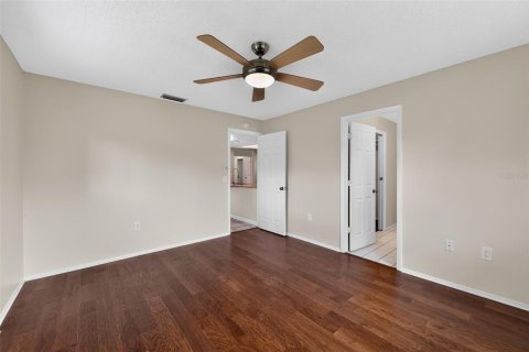 House in Bradenton, Florida 3 bedrooms, 163.69 sq.m. № 2227822 - photo 15
