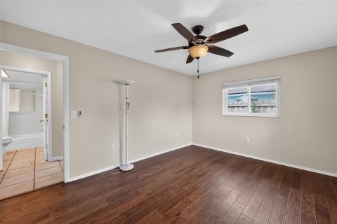 House in Bradenton, Florida 3 bedrooms, 163.69 sq.m. № 2227822 - photo 18