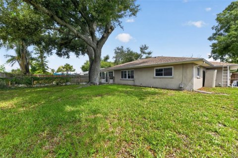House in Bradenton, Florida 3 bedrooms, 163.69 sq.m. № 2227822 - photo 21