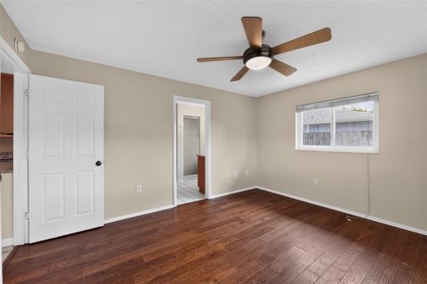 House in Bradenton, Florida 3 bedrooms, 163.69 sq.m. № 2227822 - photo 17