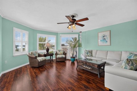 Condo in Ormond Beach, Florida, 3 bedrooms  № 2394403 - photo 6