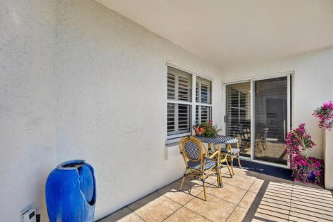 Condo in Ormond Beach, Florida, 3 bedrooms  № 2394403 - photo 14