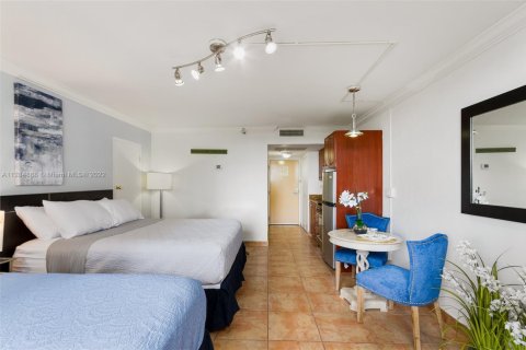 Condominio en venta en Sunny Isles Beach, Florida № 2077316 - foto 9