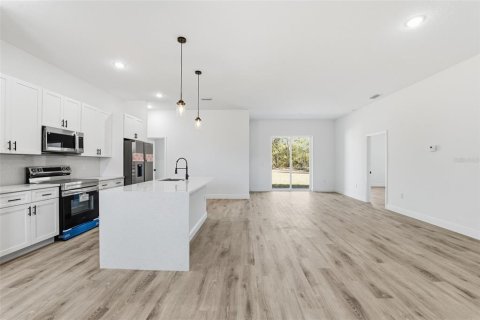 Villa ou maison à louer à Ocala, Floride: 4 chambres, 167.13 m2 № 2097251 - photo 8