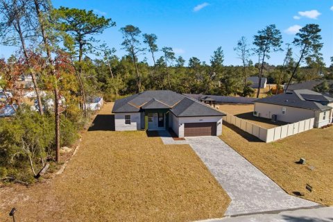 Villa ou maison à louer à Ocala, Floride: 4 chambres, 167.13 m2 № 2097251 - photo 2