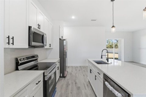 Villa ou maison à louer à Ocala, Floride: 4 chambres, 167.13 m2 № 2097251 - photo 16