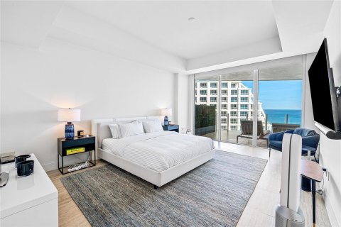Condo in Fort Lauderdale, Florida, 3 bedrooms № 2081910 - photo 22