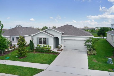 House in Wildwood, Florida 3 bedrooms, 168.15 sq.m. № 1690189 - photo 2