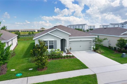 House in Wildwood, Florida 3 bedrooms, 168.15 sq.m. № 1690189 - photo 1