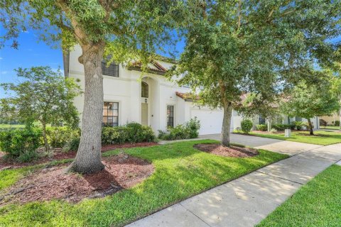 Casa en venta en Kissimmee, Florida, 5 dormitorios, 329.43 m2 № 1918666 - foto 6