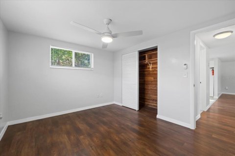 House in Port Richey, Florida 2 bedrooms, 104.79 sq.m. № 1781295 - photo 12