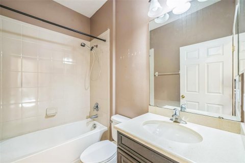 House in Ocoee, Florida 4 bedrooms, 251.39 sq.m. № 1662382 - photo 30