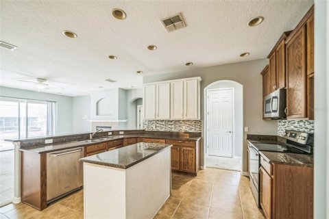 House in Ocoee, Florida 4 bedrooms, 251.39 sq.m. № 1662382 - photo 6