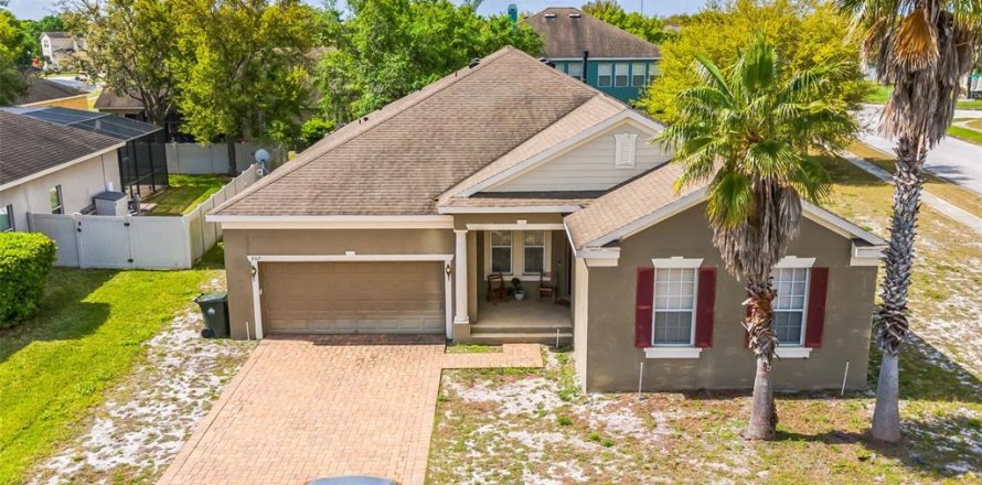 House in Ocoee, Florida 4 bedrooms, 251.39 sq.m. № 1662382