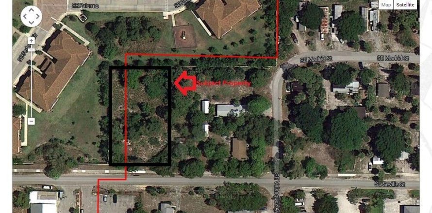 Terrain à Stuart, Floride № 815489