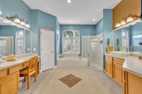 Casa en venta en Apopka, Florida, 5 dormitorios, 319.96 m2 № 2151834 - foto 25