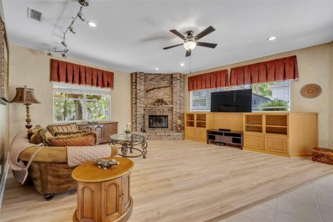 Casa en venta en Apopka, Florida, 5 dormitorios, 319.96 m2 № 2151834 - foto 22